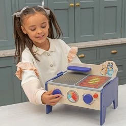 Bluey BBQ And Salad Playset 17 Bluey BBQ And Salad Playset -aussietoys shop JA BLU247C 6